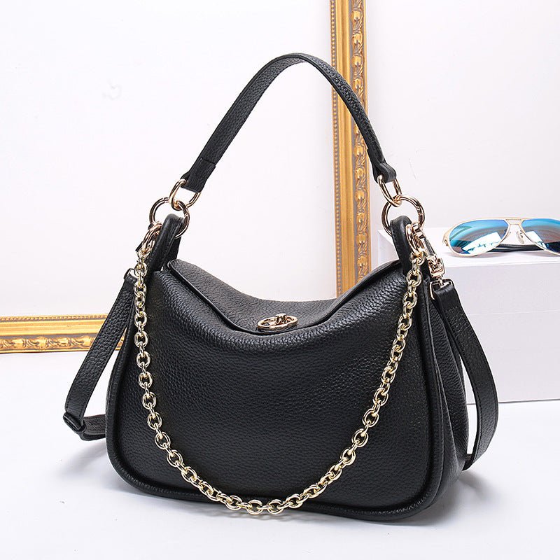 
                      
                        black shoulder bags with chain strap
                      
                    