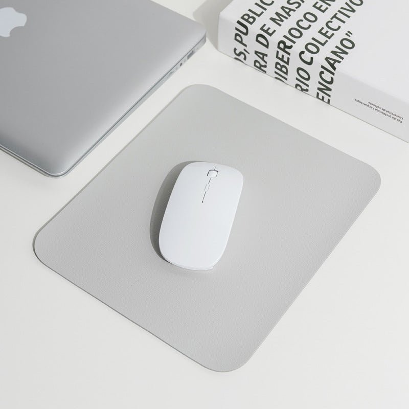 
                      
                        Simple Leather Mouse Pad
                      
                    